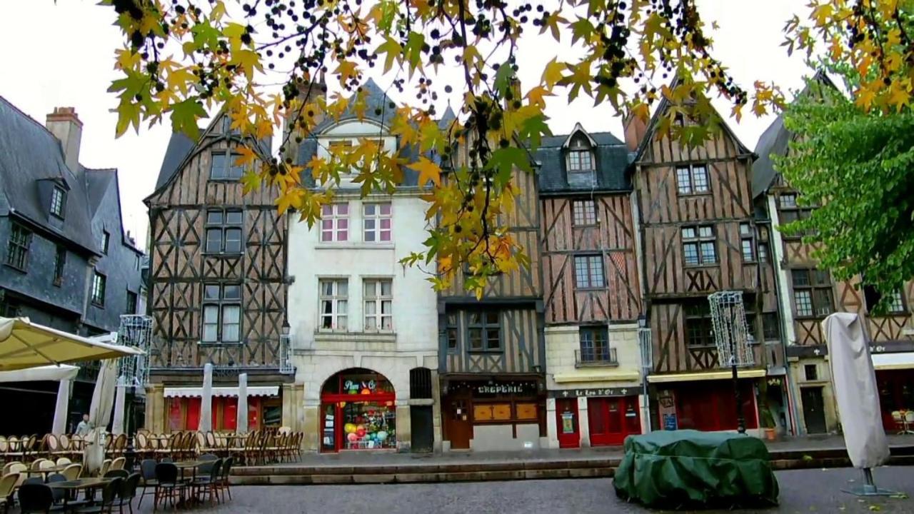 L'Historique / Basilique St Martin Apartment Tours Exterior photo