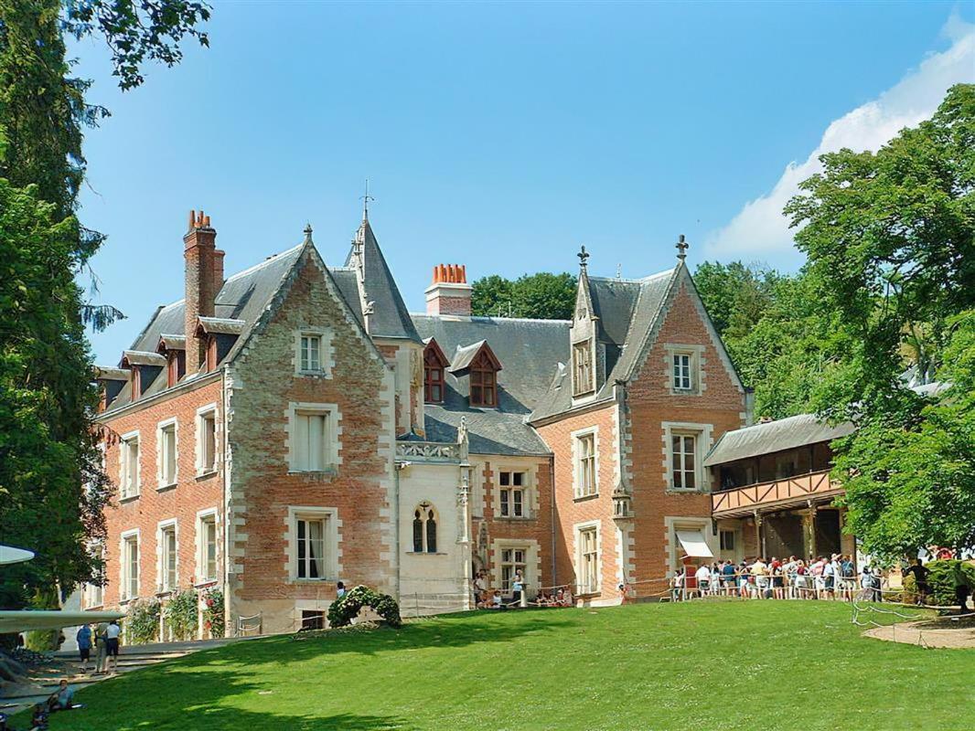 L'Historique / Basilique St Martin Apartment Tours Exterior photo